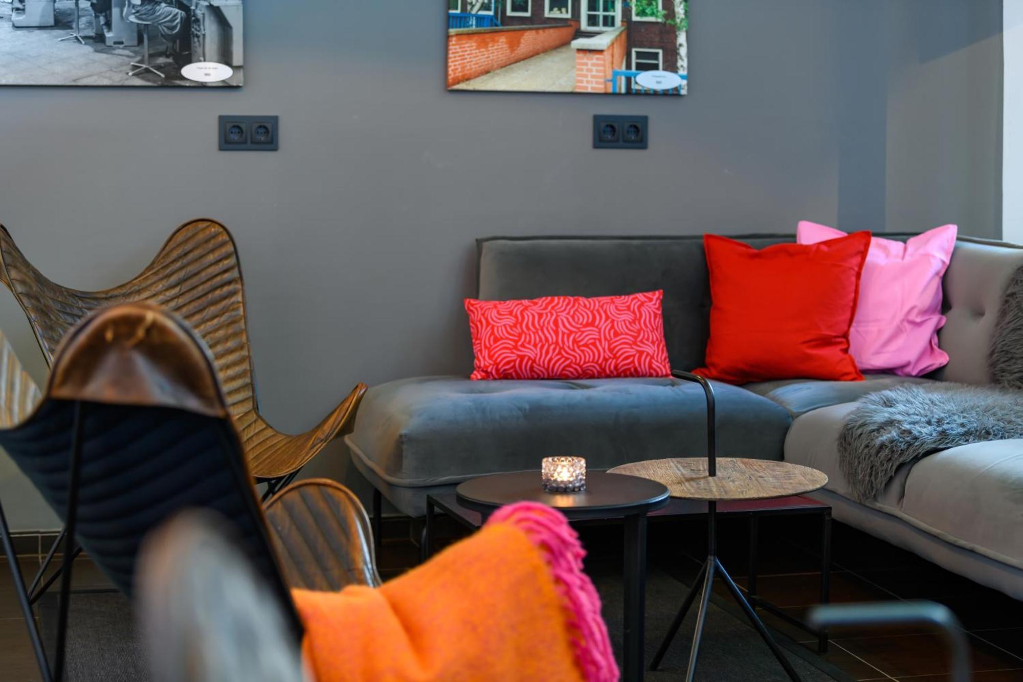Ibis Styles West Hotel 3*