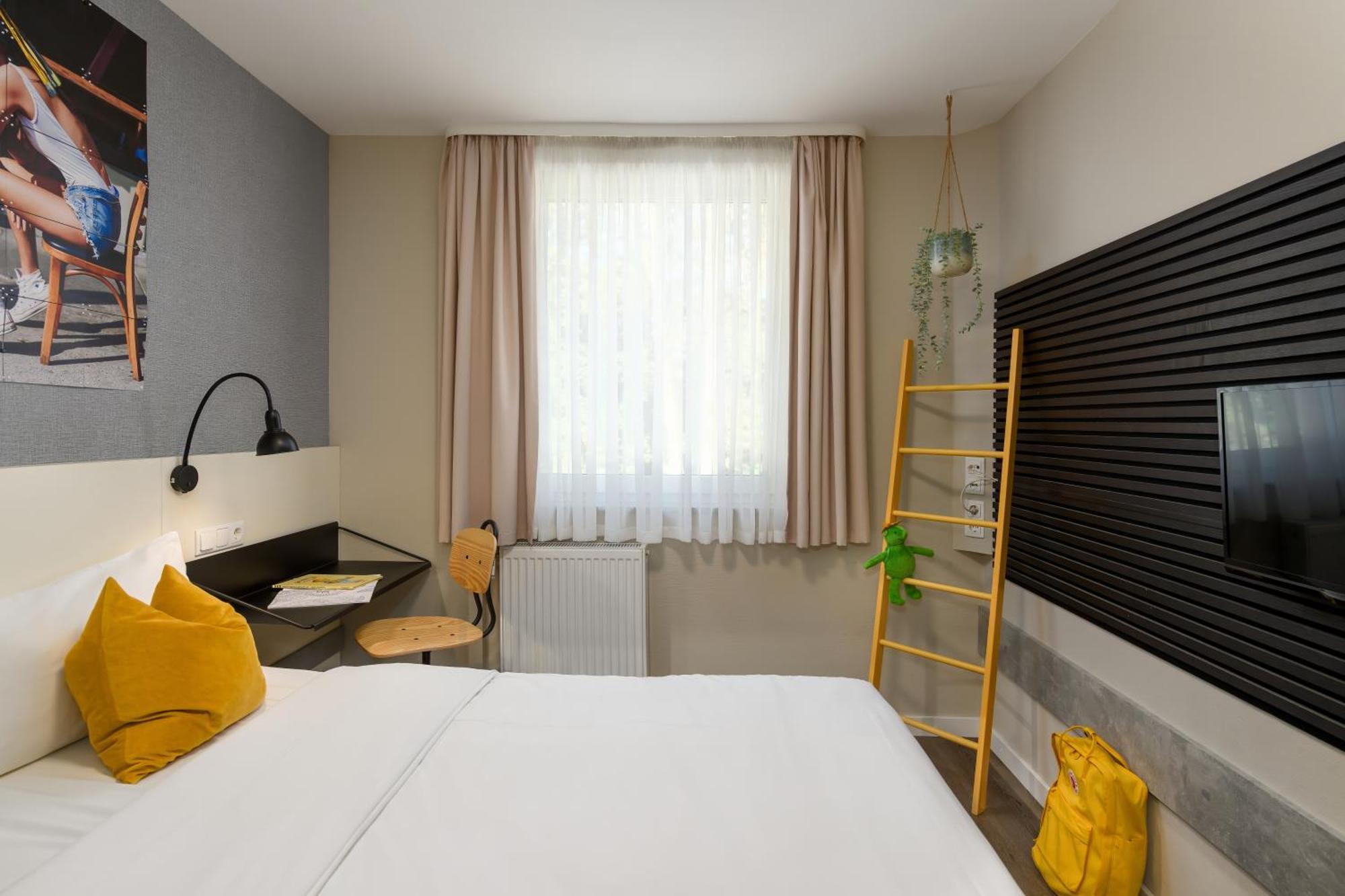 Sleepinroomz Boutique Hotel